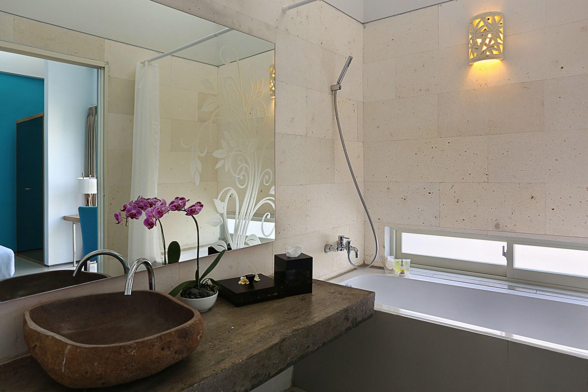 Garden Bay View Villa Nusa Dua  Exterior foto